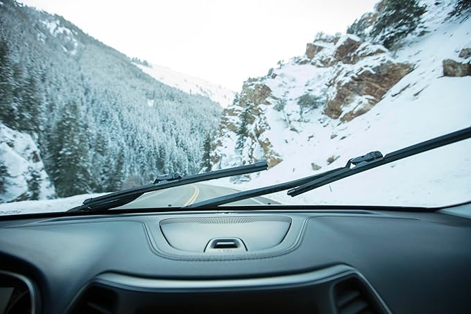 Rain-X Silicone AdvantEdge Wiper Blade 26" Windshield Wiper Blades Replacement, All-Weather Performance Lasts 2X Longer, Premium Beam, Installock Adapter for Easy Fit (Pack of 1)